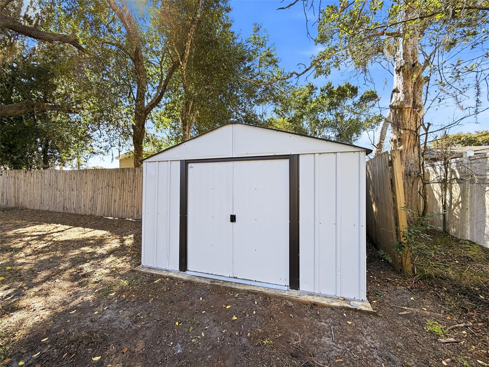 BASS LAKE ESTATES - Residential