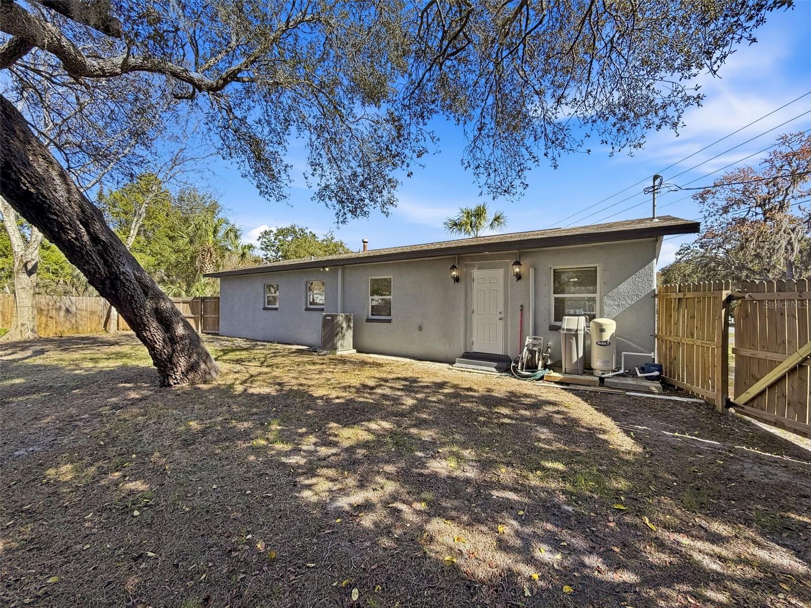 BASS LAKE ESTATES - Residential