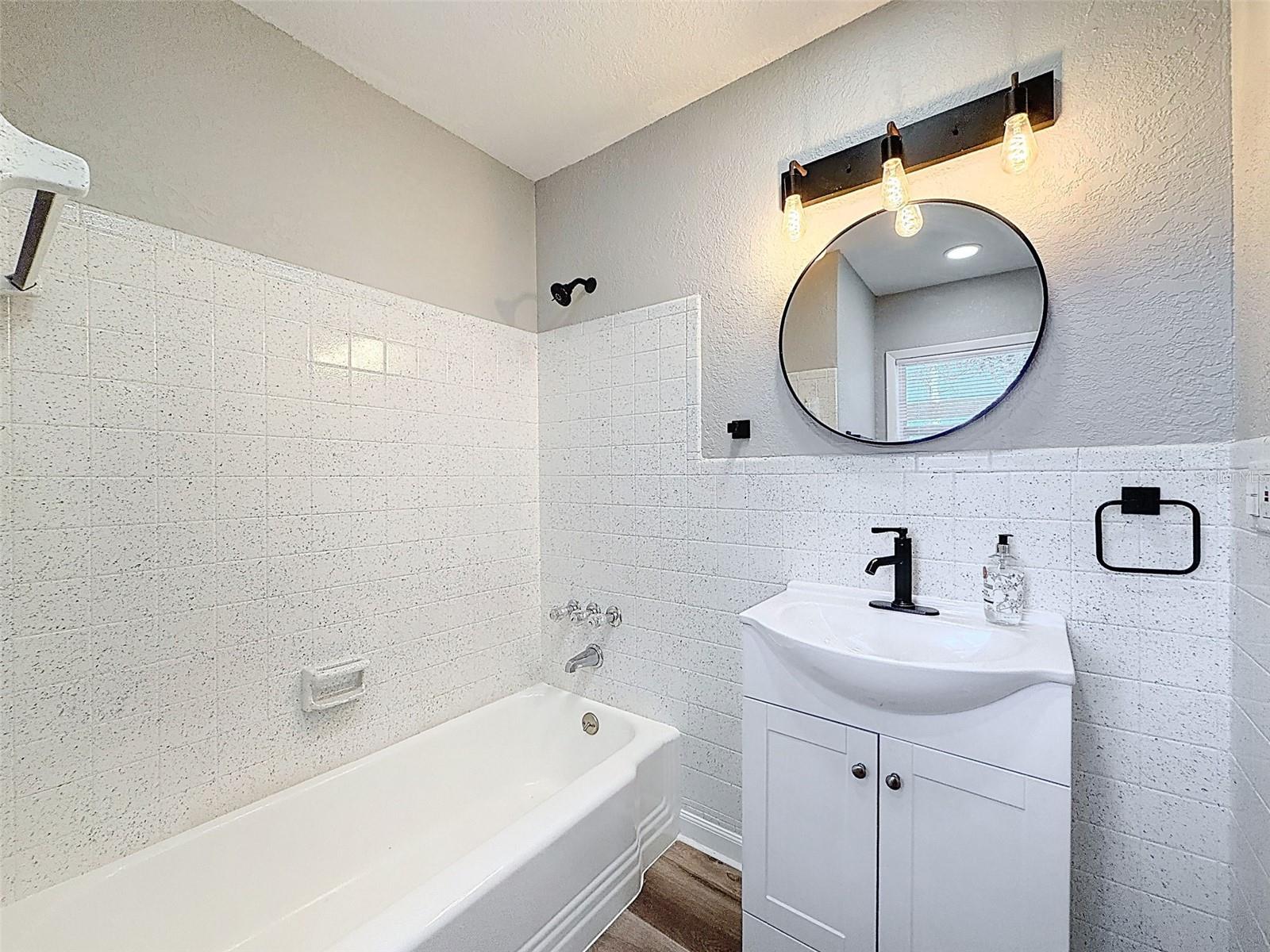 BASS LAKE ESTATES - Residential