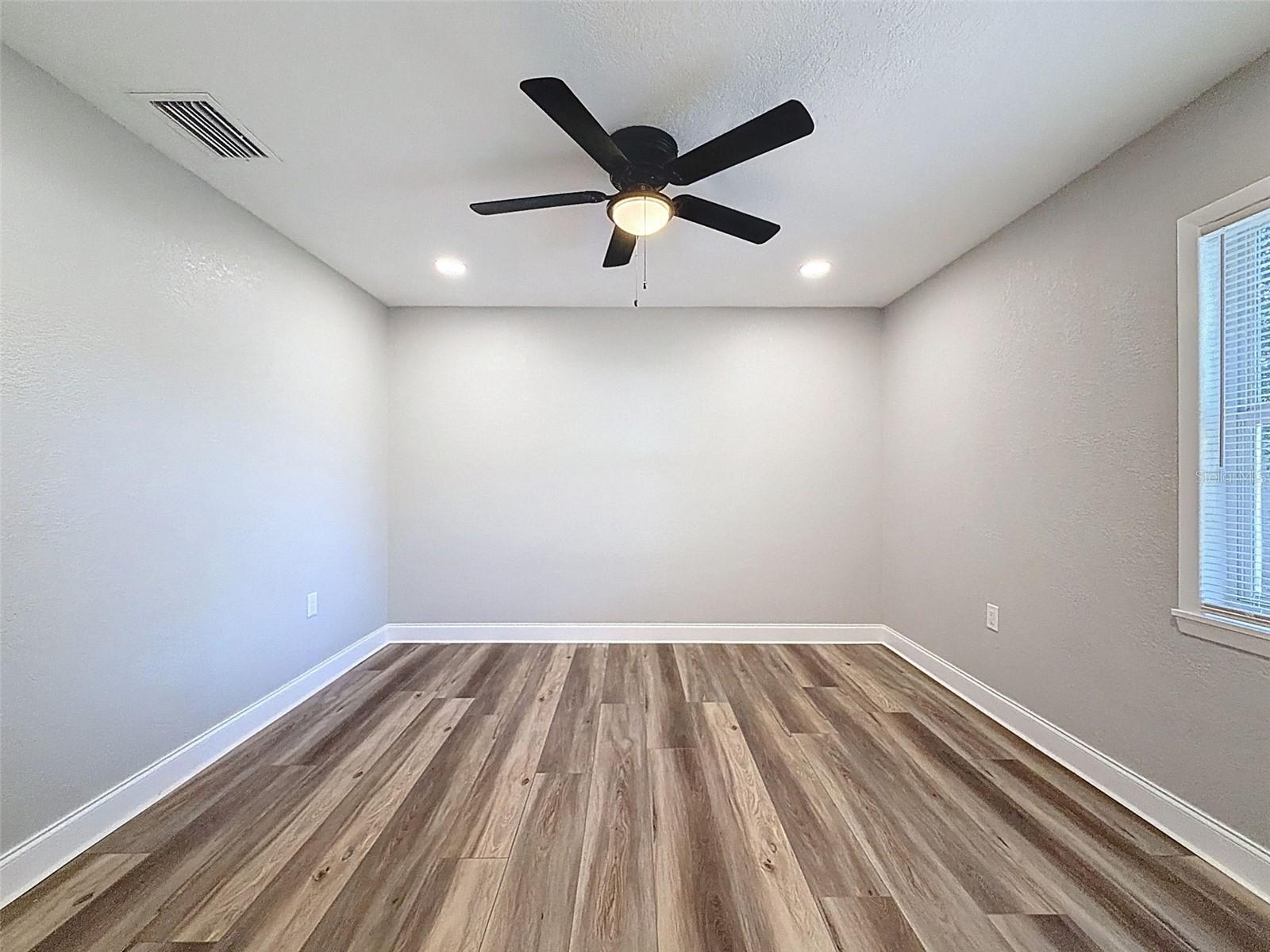 BASS LAKE ESTATES - Residential