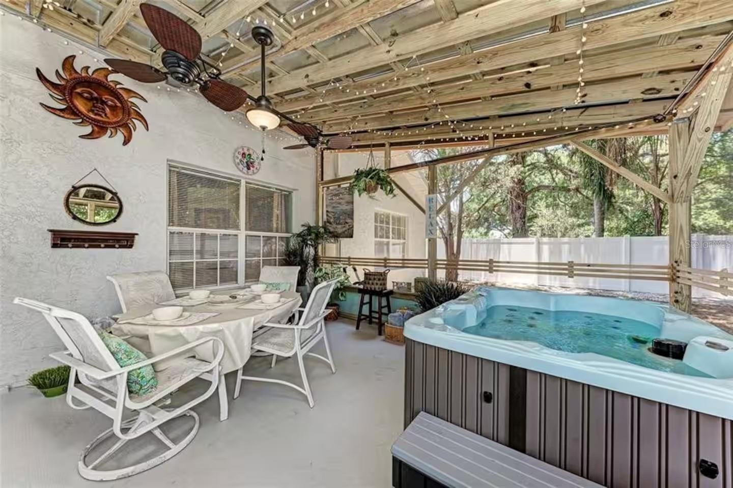 KENILWORTH - Residential