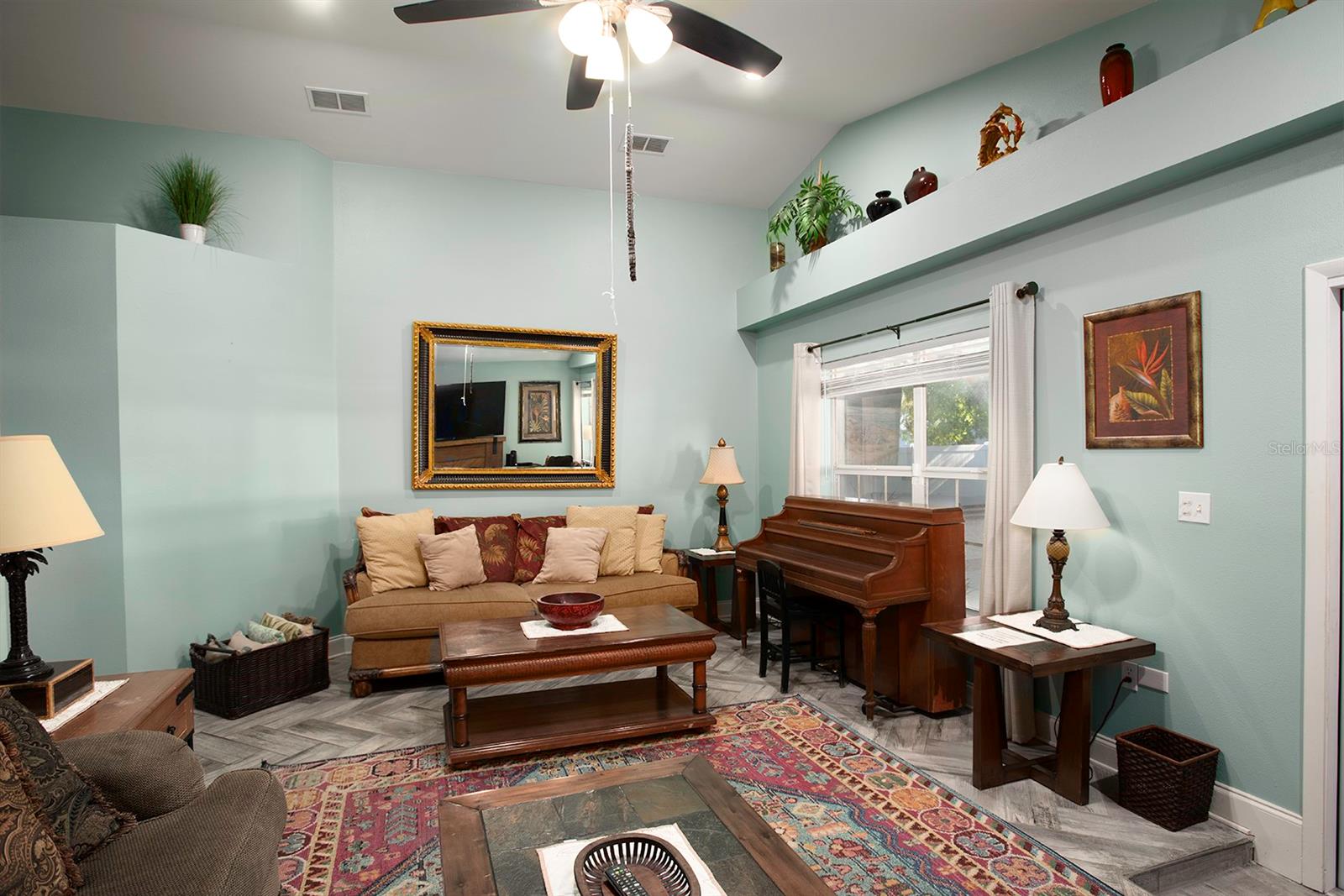 KENILWORTH - Residential