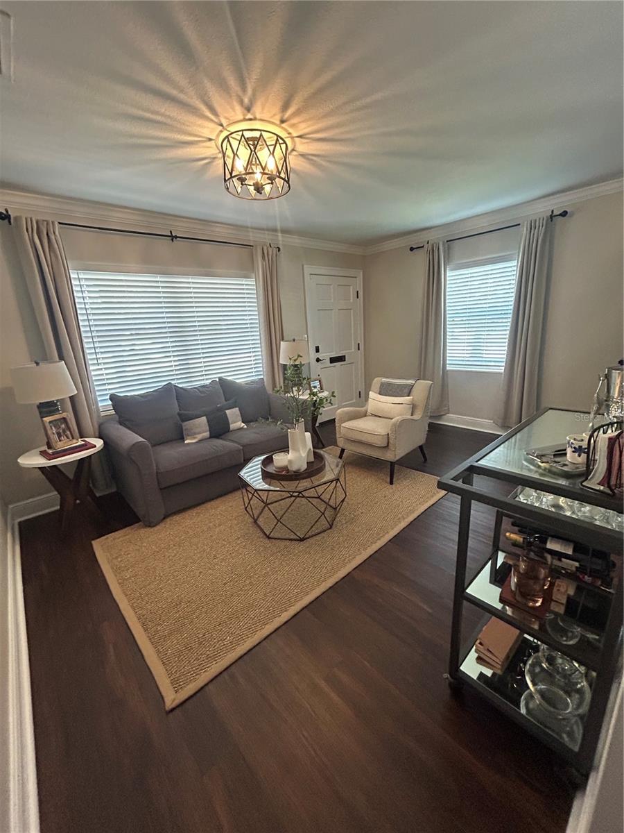 EDGEWATER MANOR - Residential Lease