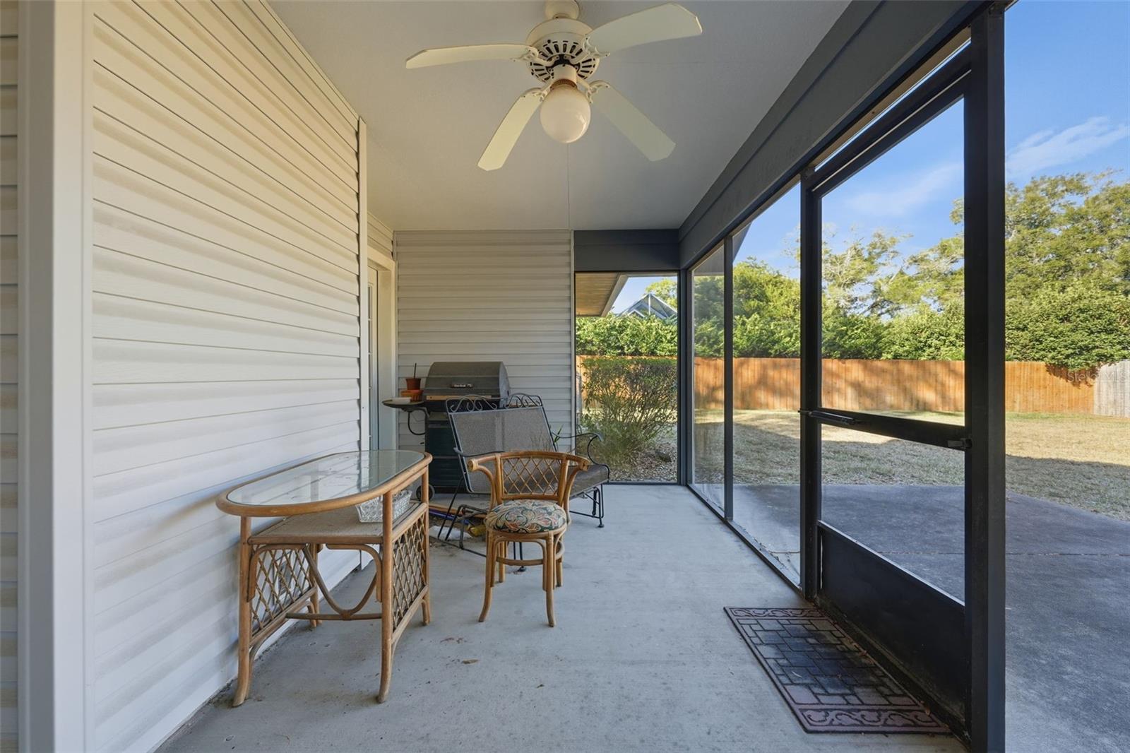 COUNTRY ESTATE KENSINGTON - Residential