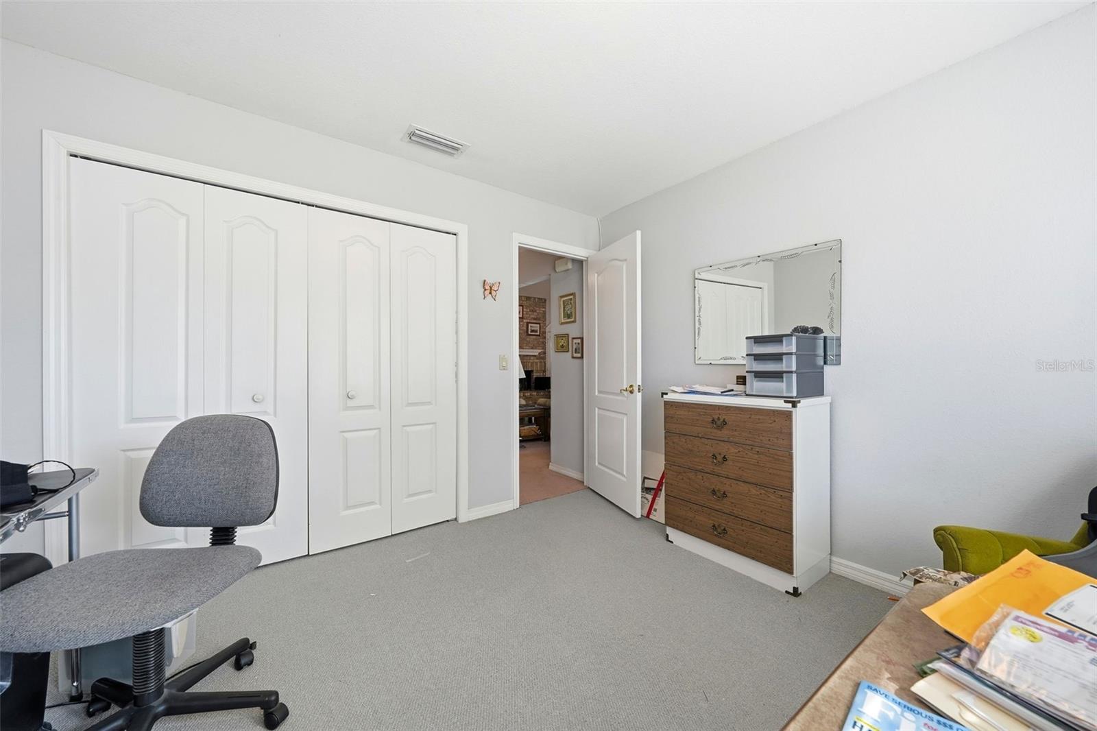 COUNTRY ESTATE KENSINGTON - Residential