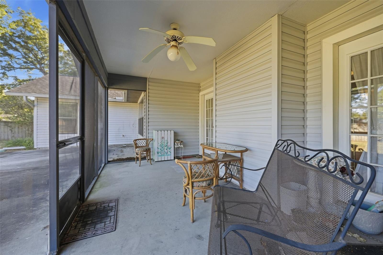 COUNTRY ESTATE KENSINGTON - Residential