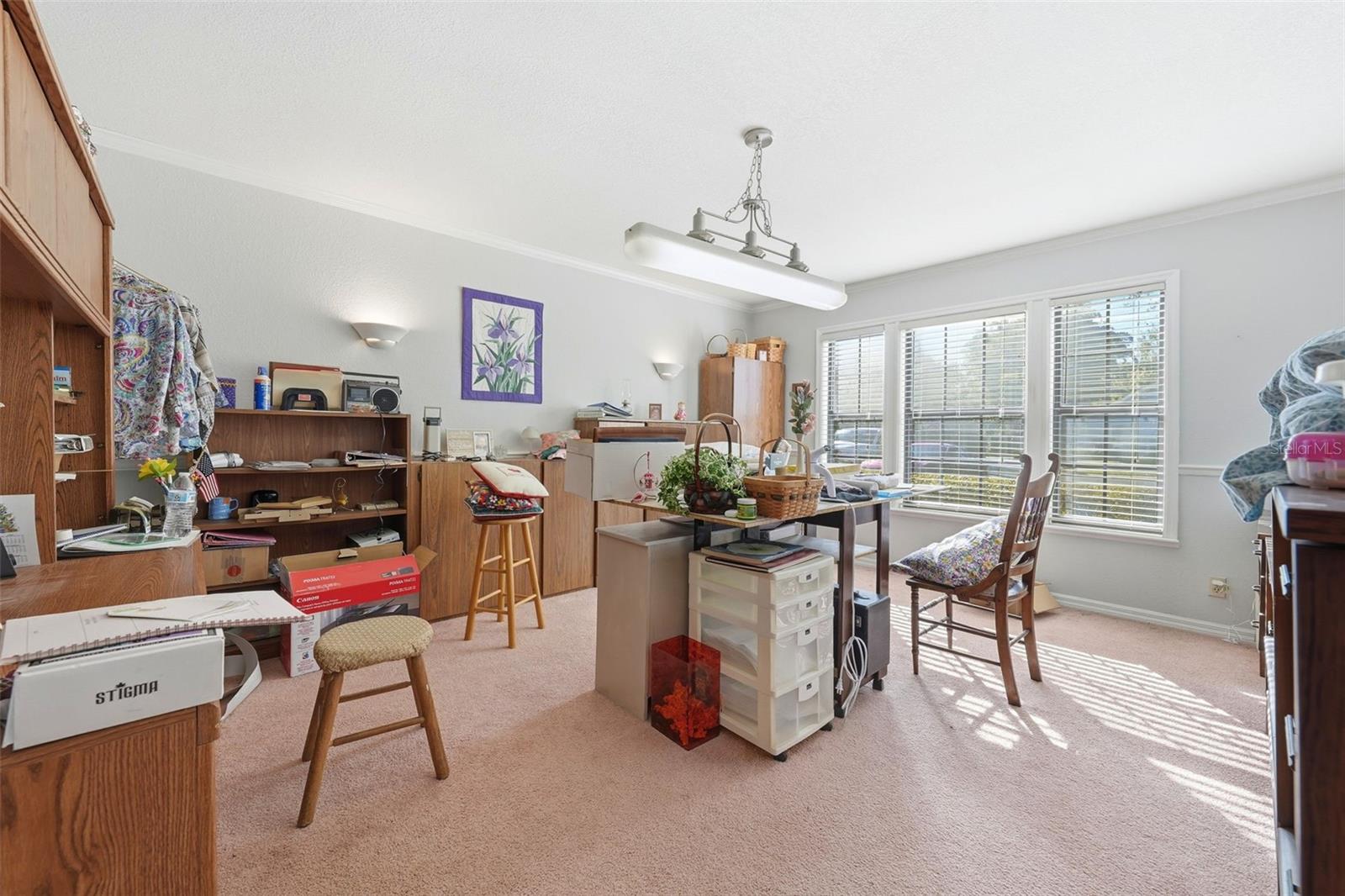 COUNTRY ESTATE KENSINGTON - Residential