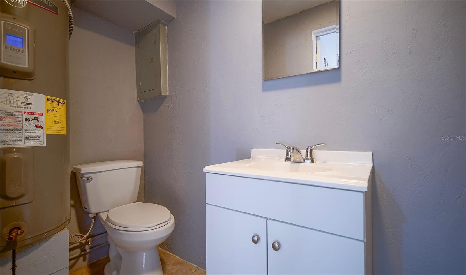 SIMONTON FARMS - Residential Lease