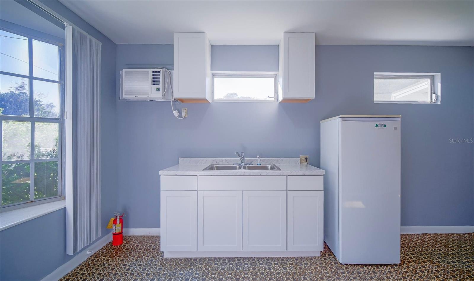 SIMONTON FARMS - Residential Lease