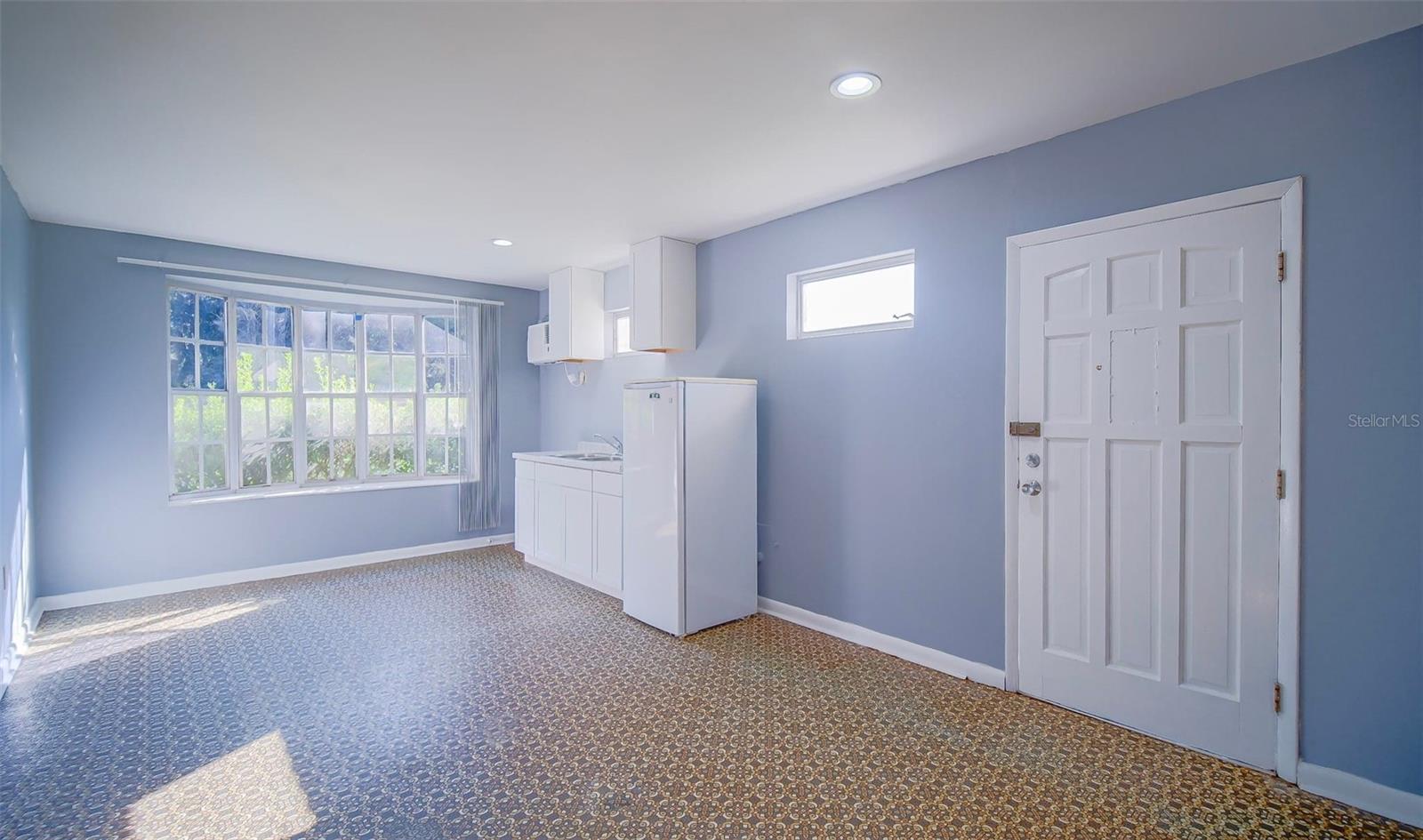 SIMONTON FARMS - Residential Lease