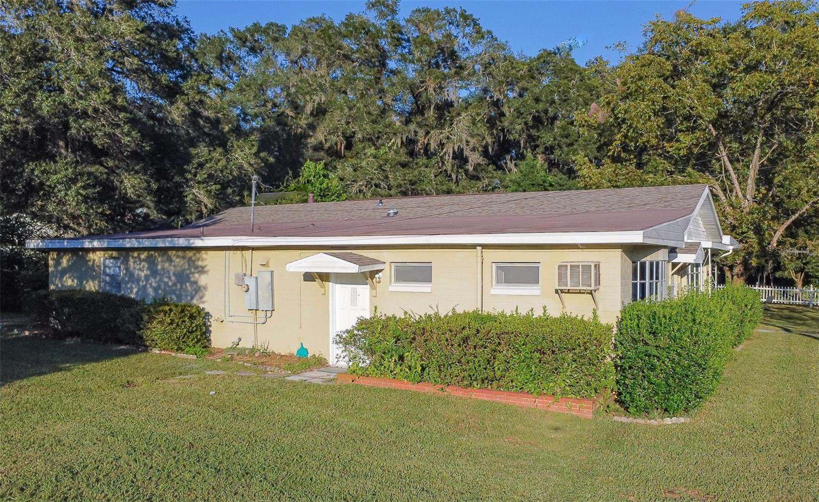 SIMONTON FARMS - Residential Lease