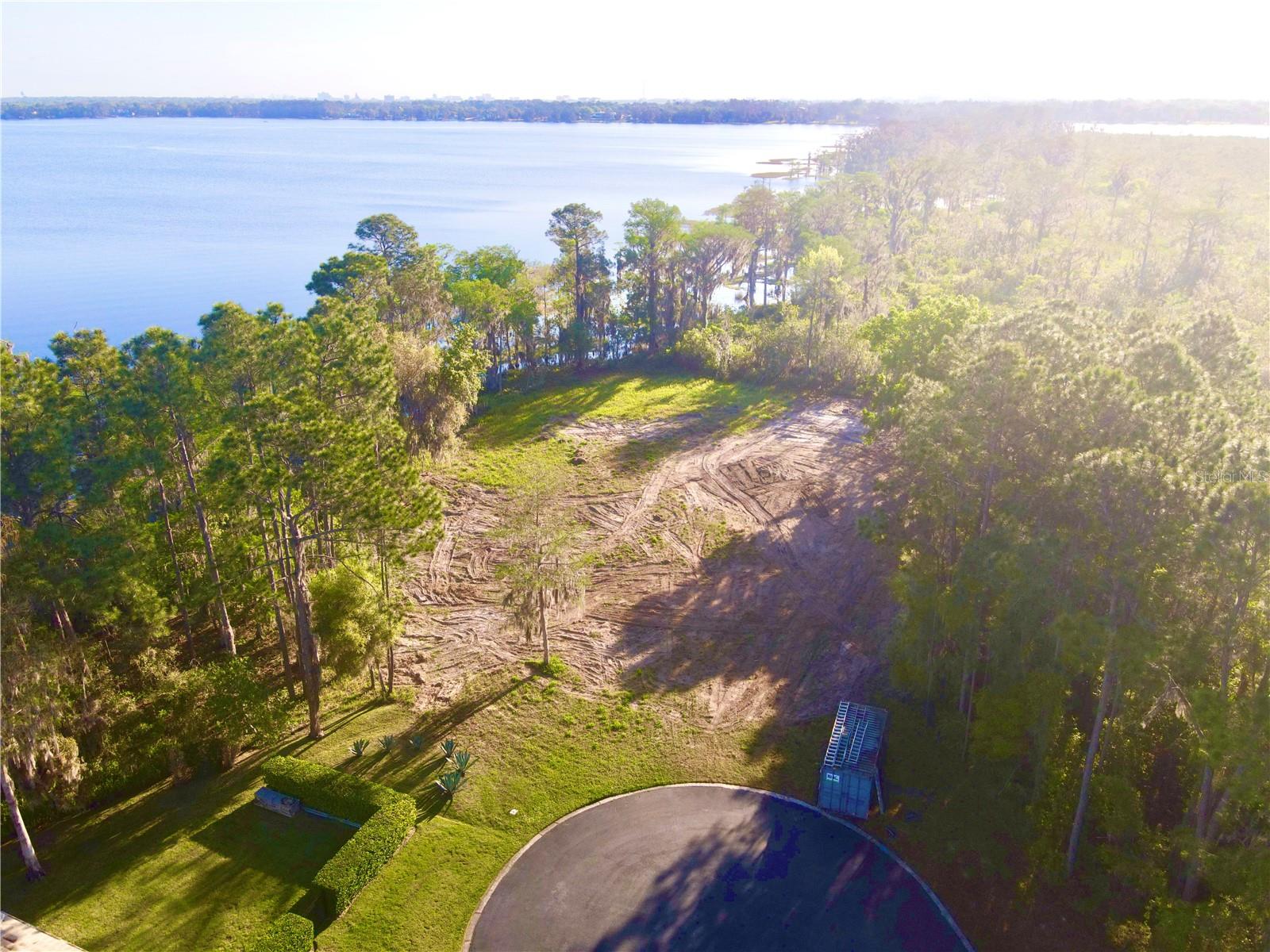 LAKE SHEEN RESERVE - Land