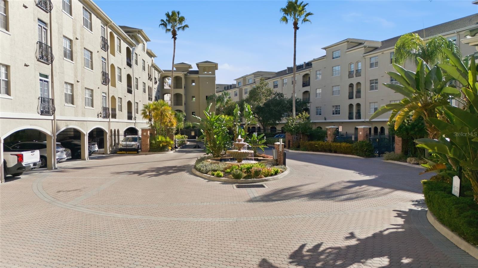 HARBOUR PLACE CITY HOMES - Residential Lease