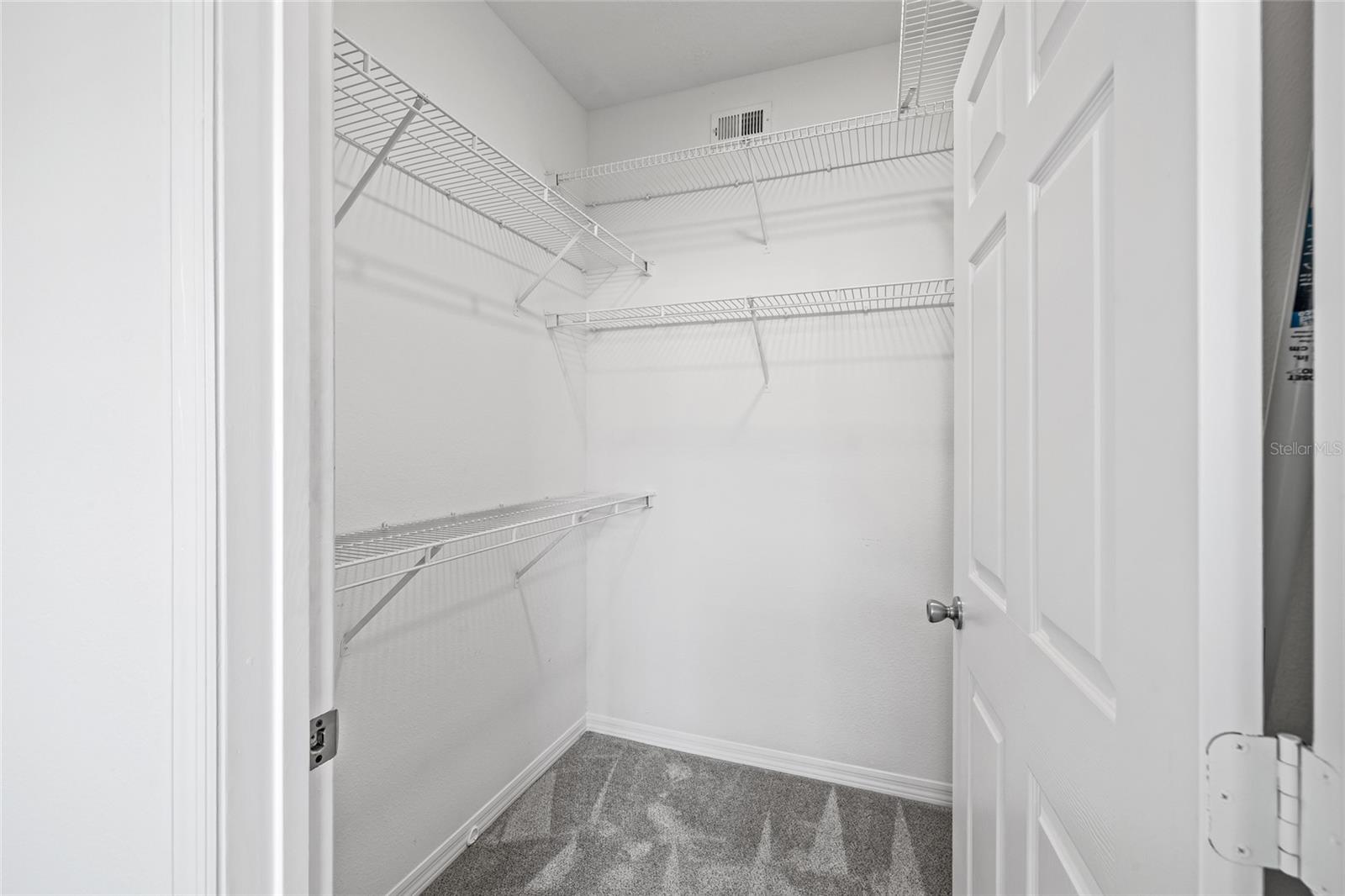 HARBOUR PLACE CITY HOMES - Residential Lease