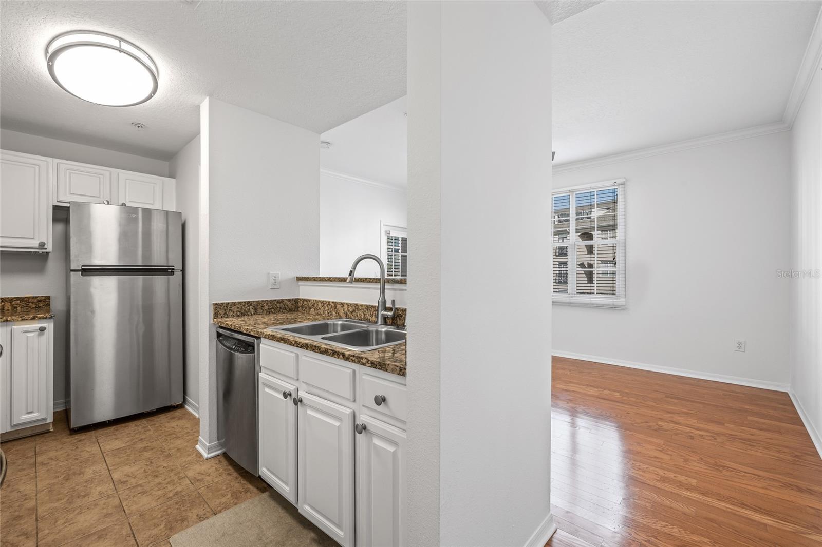 HARBOUR PLACE CITY HOMES - Residential Lease