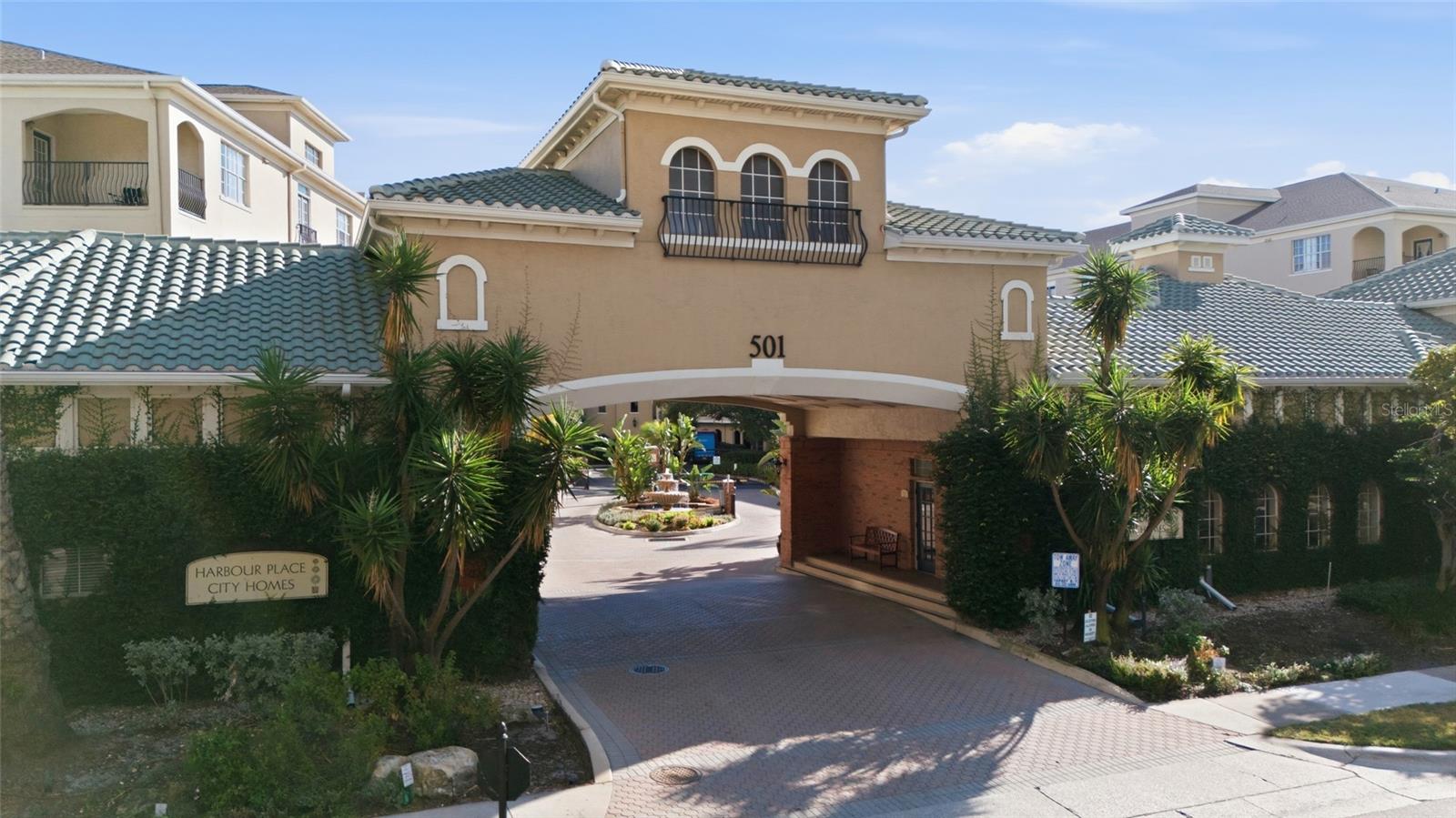 HARBOUR PLACE CITY HOMES - Residential Lease