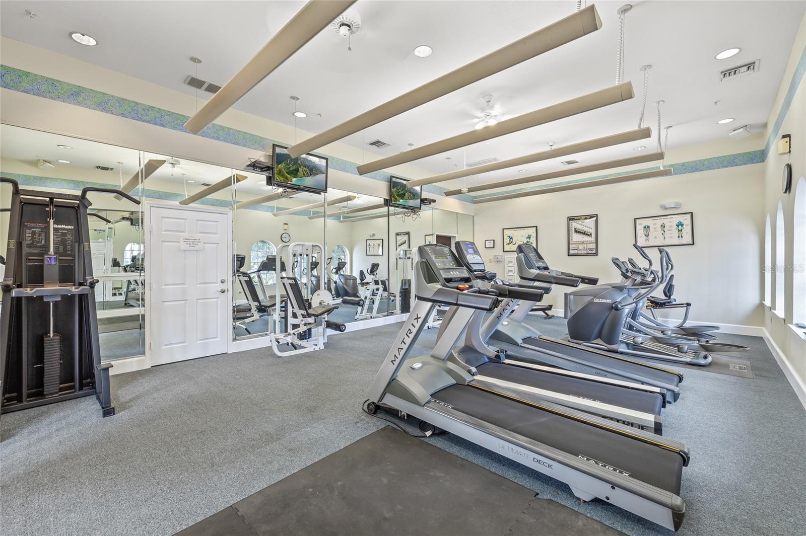 HARBOUR PLACE CITY HOMES - Residential Lease