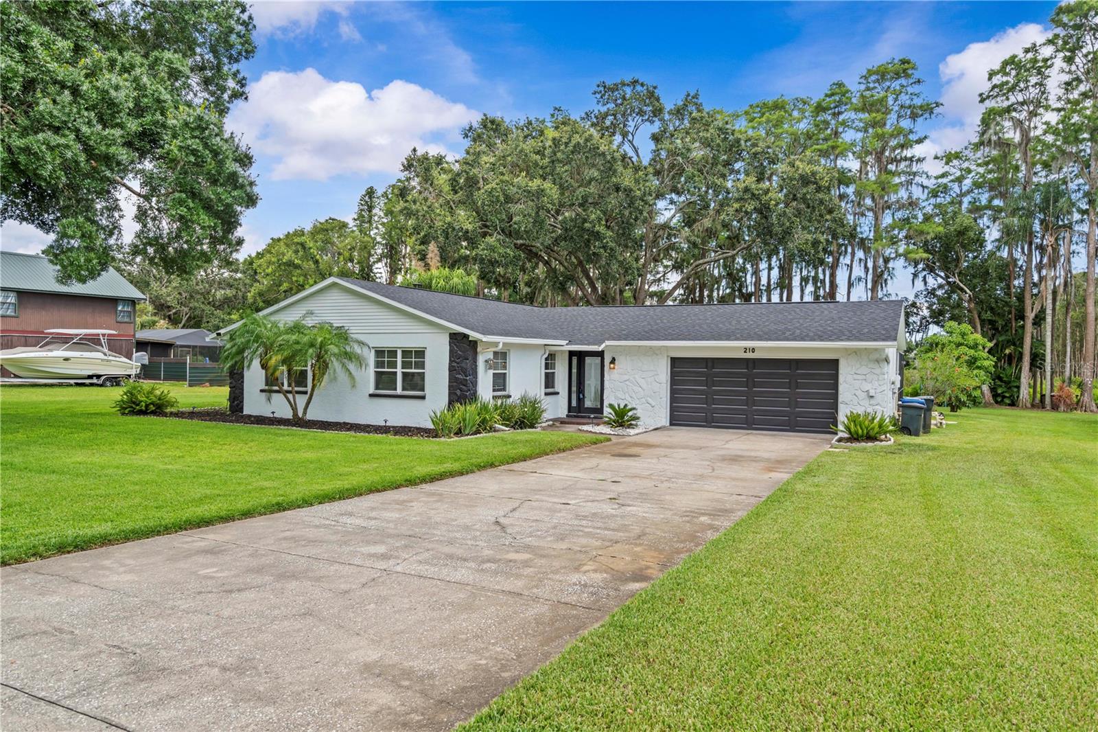210 LAKE HOBBS ROAD