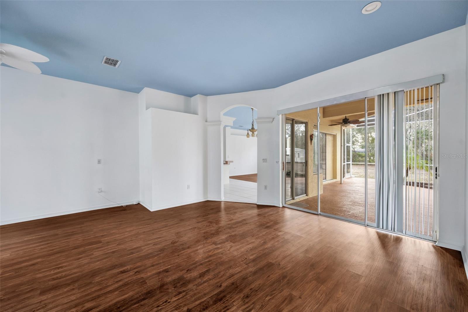 ROLLING OAKS ESTATES - Residential