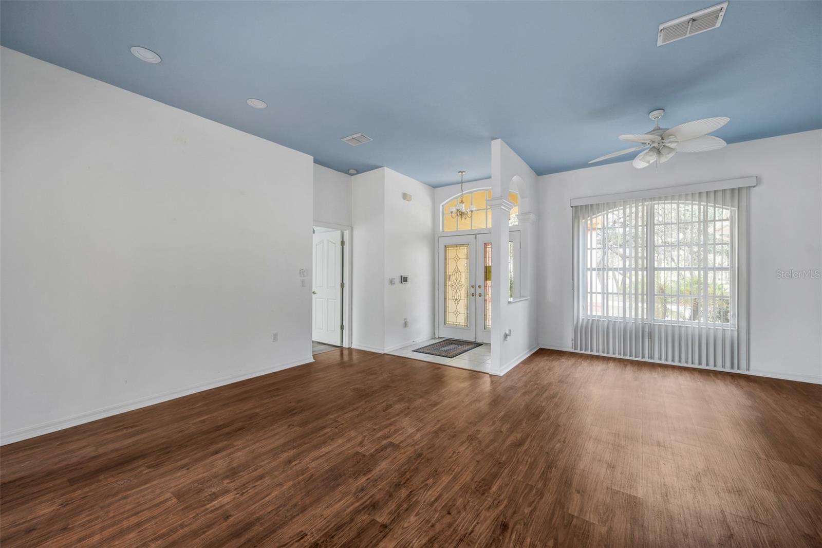 ROLLING OAKS ESTATES - Residential