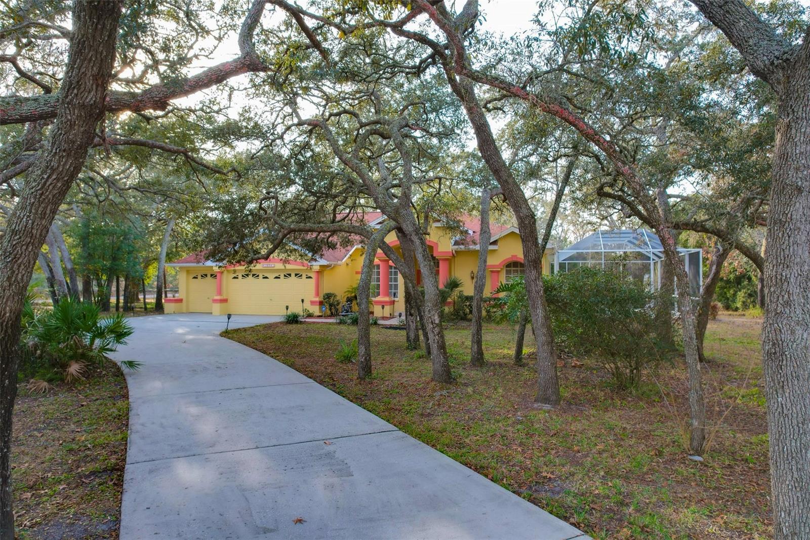 ROLLING OAKS ESTATES - Residential