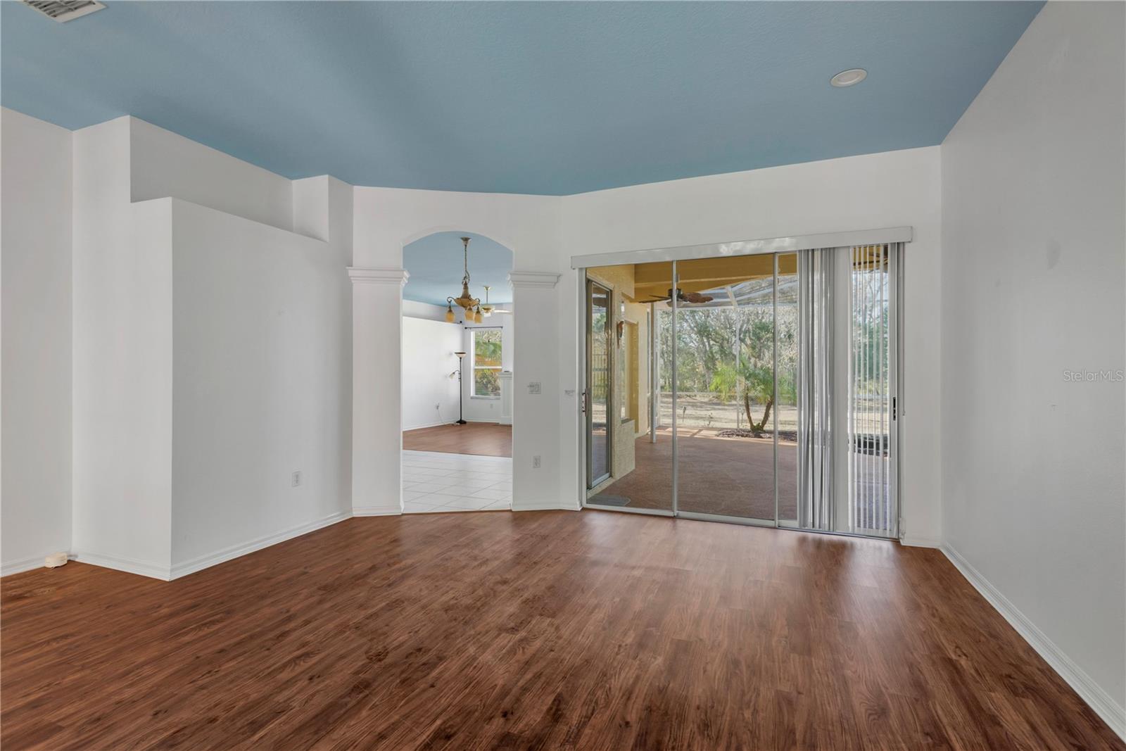 ROLLING OAKS ESTATES - Residential