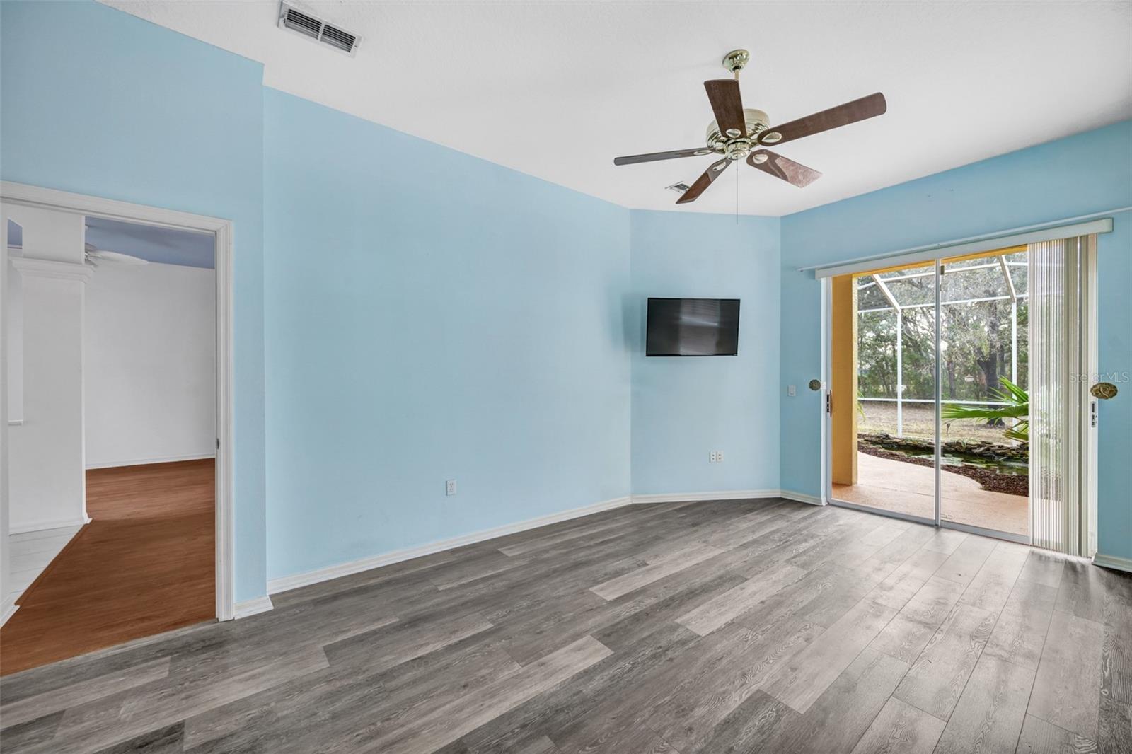 ROLLING OAKS ESTATES - Residential