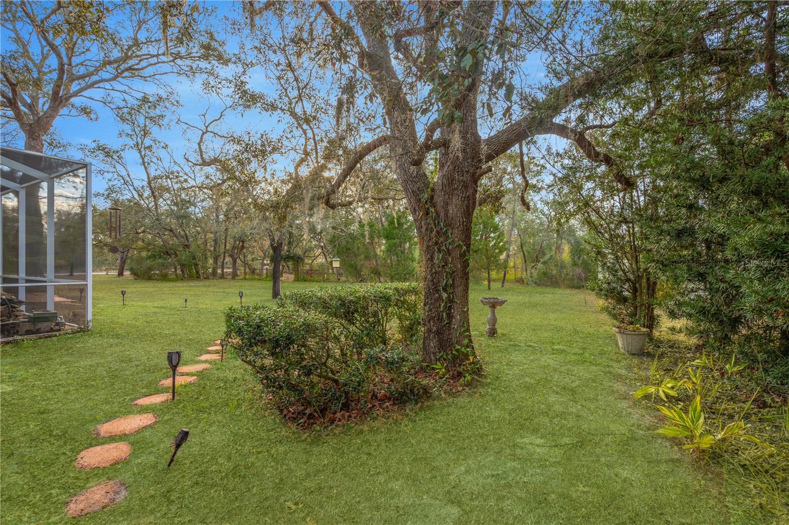 ROLLING OAKS ESTATES - Residential