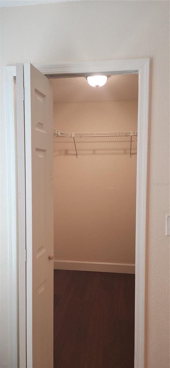 BREEZEWOOD - Residential