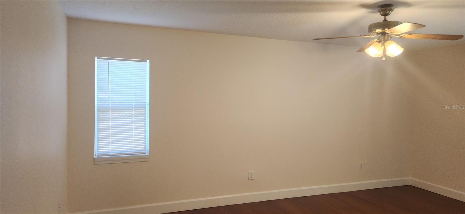 BREEZEWOOD - Residential