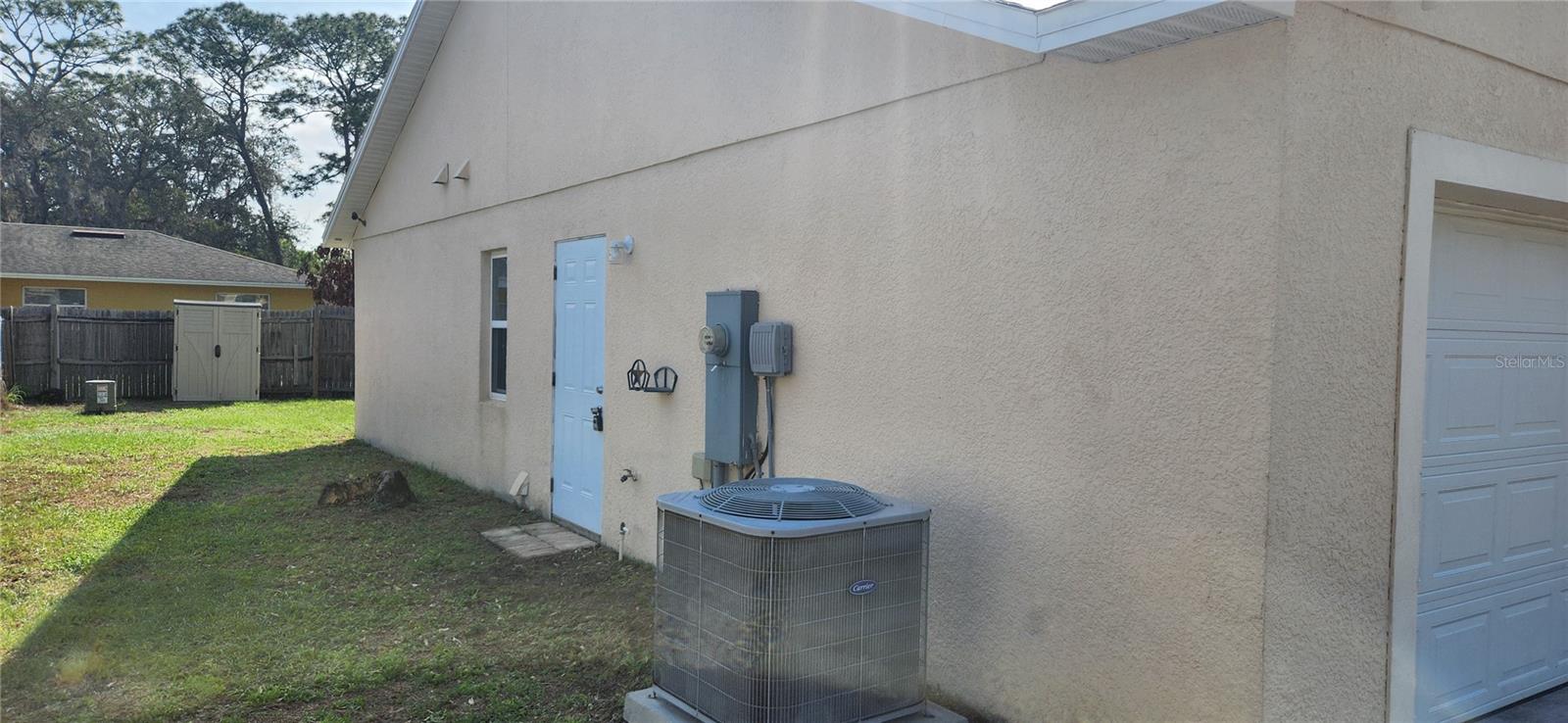 BREEZEWOOD - Residential