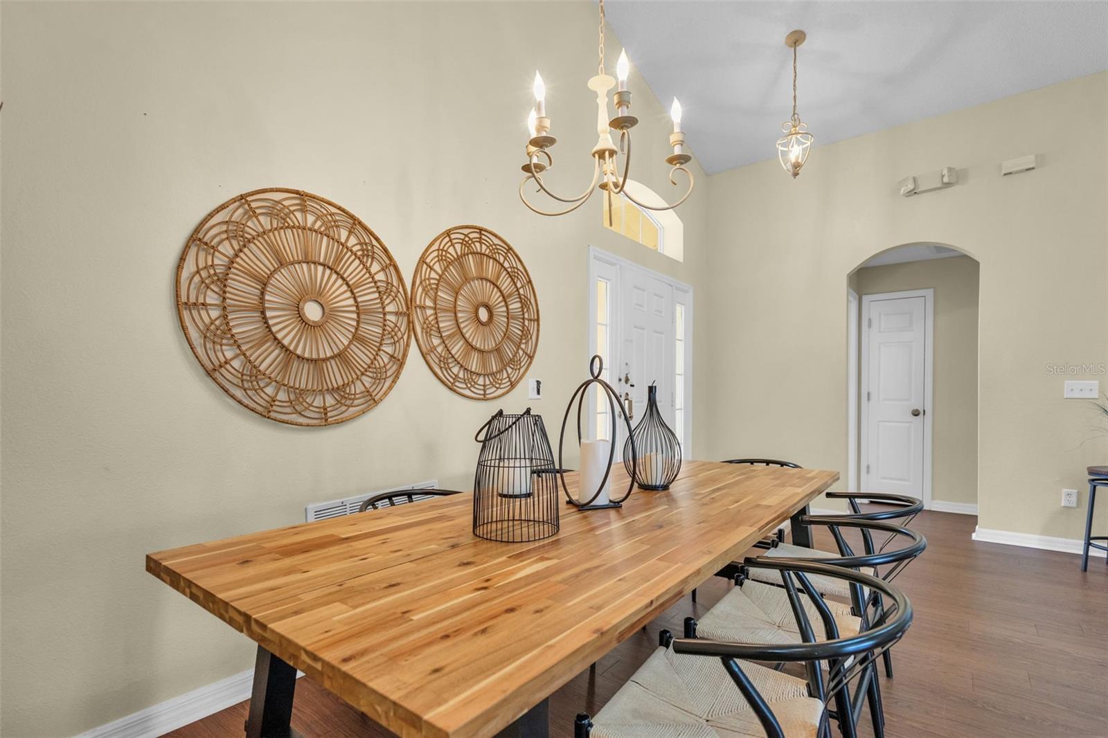 HAMPTON ESTATES - Residential