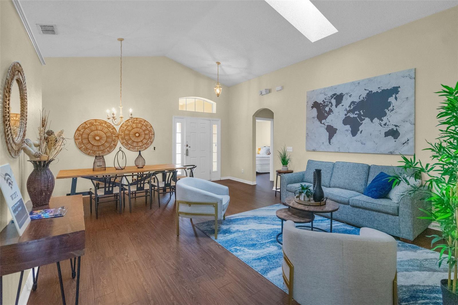 HAMPTON ESTATES - Residential