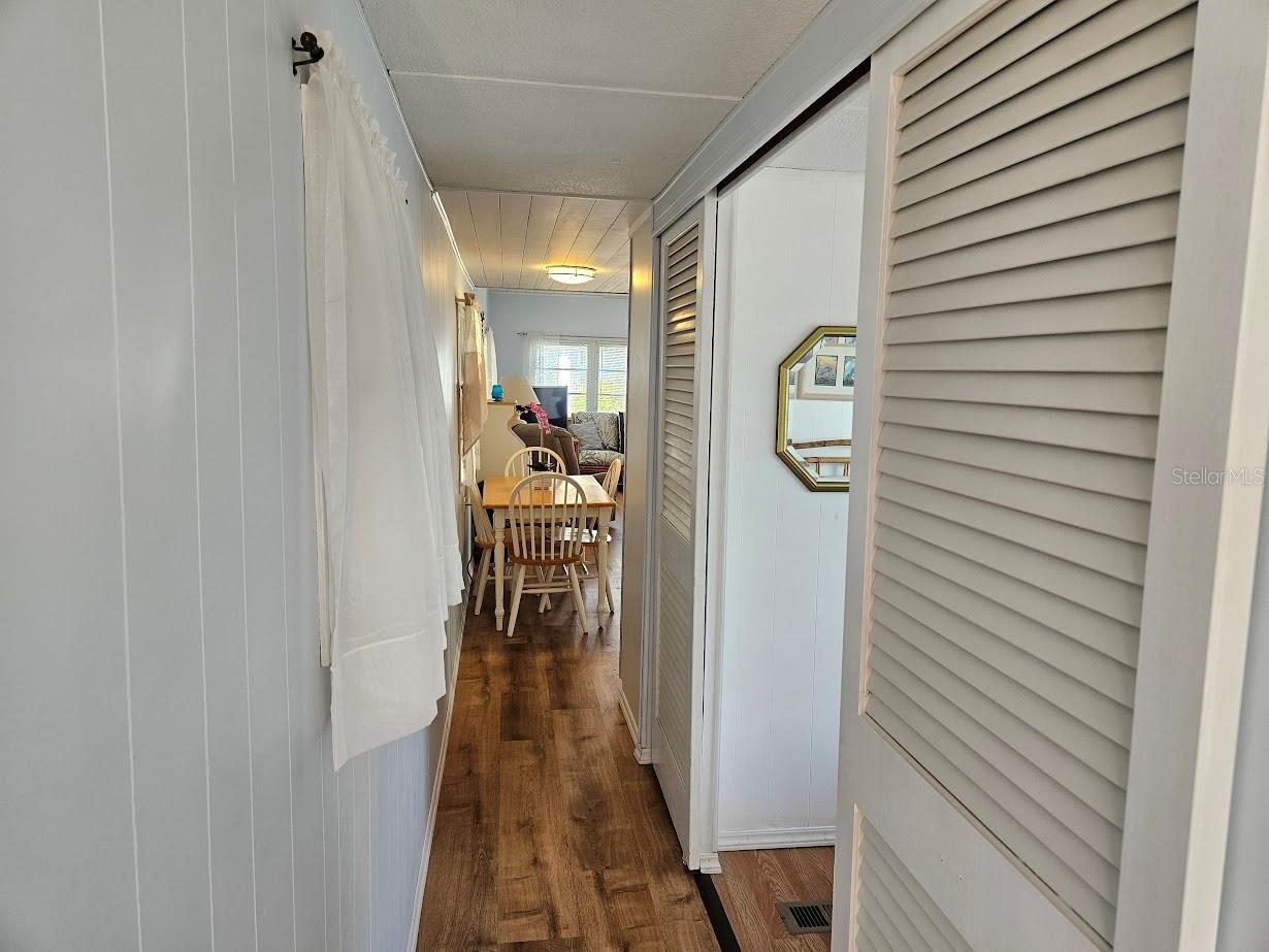 OAK GROVE - Residential