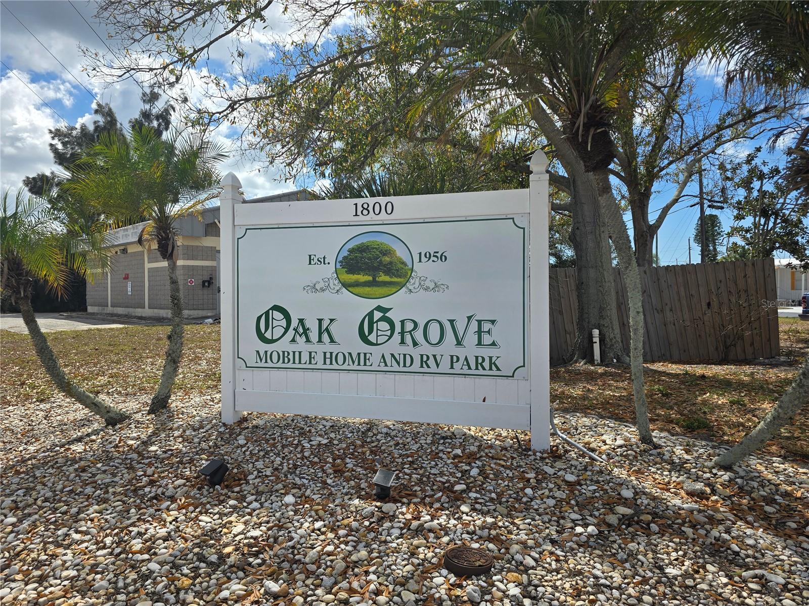 OAK GROVE - Residential