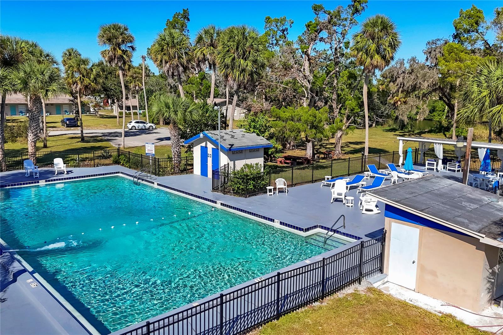 GLORY GARDENS AT CHRISTIAN RETREAT I - Residential