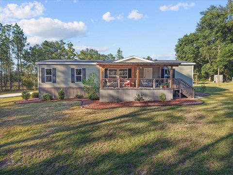 2710 NW COUNTY ROAD 340 BELL FL 32619