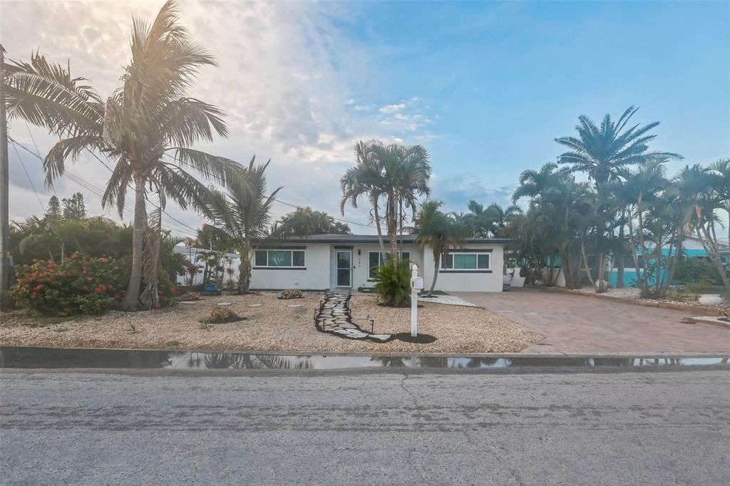 Photo of 747 Pruitt Drive, Madeira Beach, FL 33708 (MLS # O6346822)