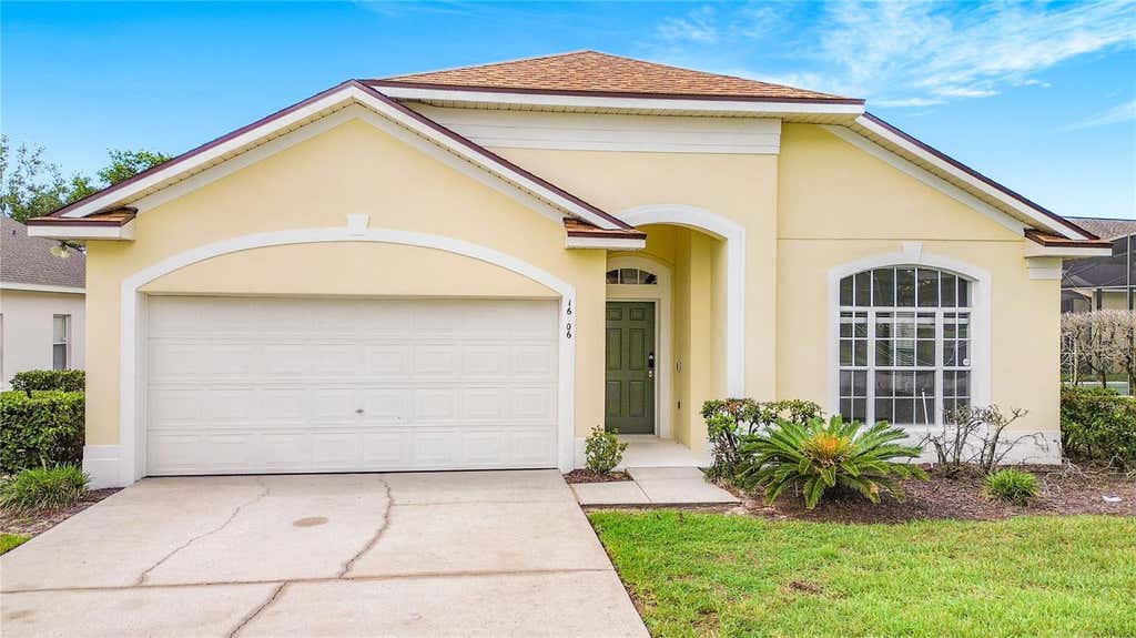 Photo of 16706 Hidden Spring Drive, Clermont, FL 34714 (MLS # OM726257)