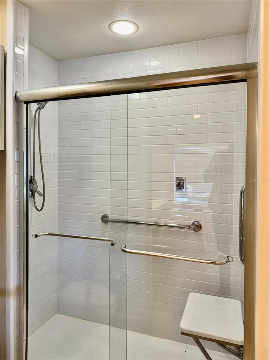 PERIDIA UNIT FOUR - Residential