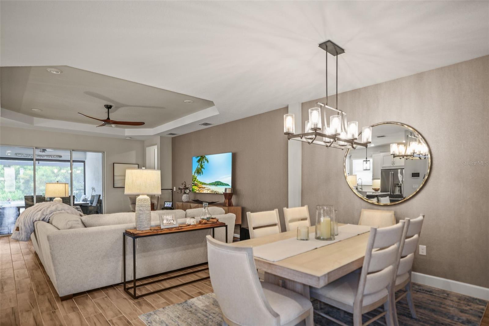 ESPLANADE/WIREGRASS - Residential