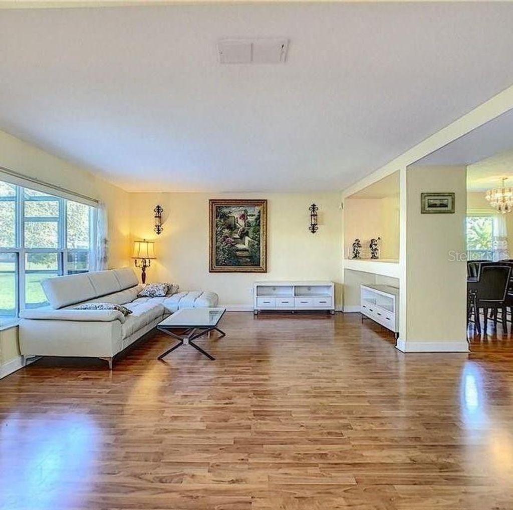 Photo of 12827 Oulton Circle, Orlando, FL 32832 (MLS # S5147353)