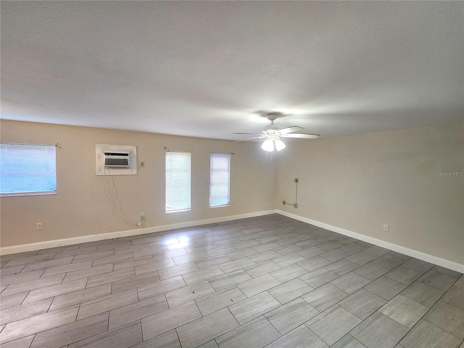 1408/1410 NE 15TH PLACE