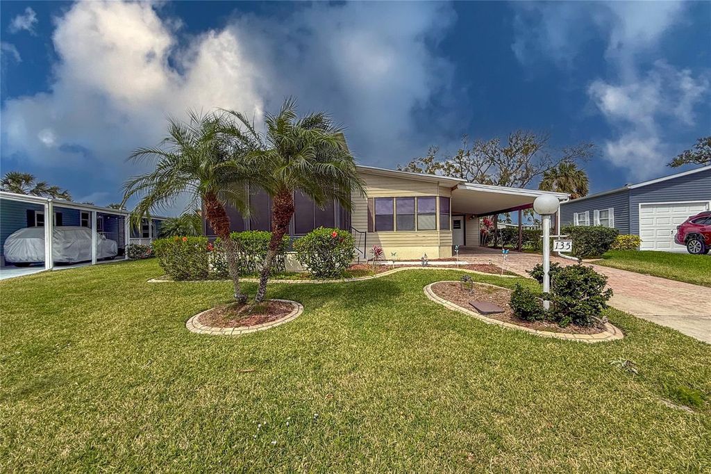 Photo of 135 Hummingbird Avenue, Ellenton, FL 34222 (MLS # A4641577)