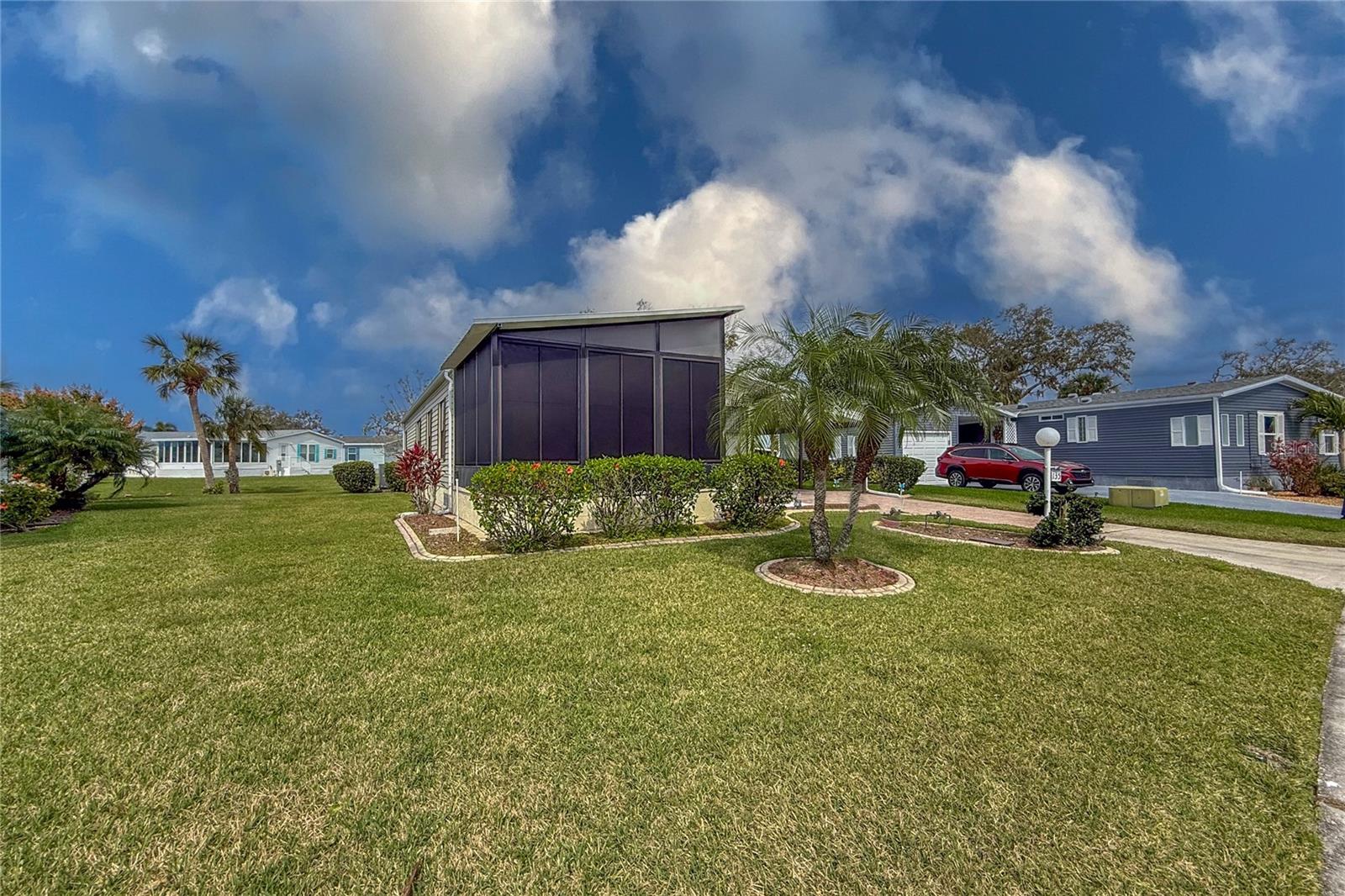 135 HUMMINGBIRD AVENUE