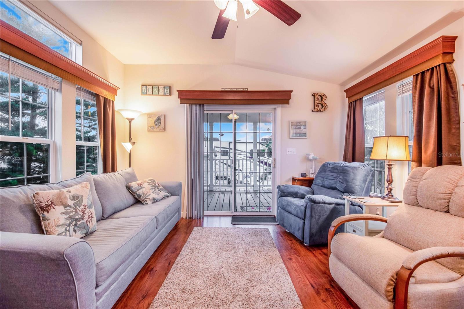 LILY LAKE GOLF & RV RESORT PH 01 - Residential