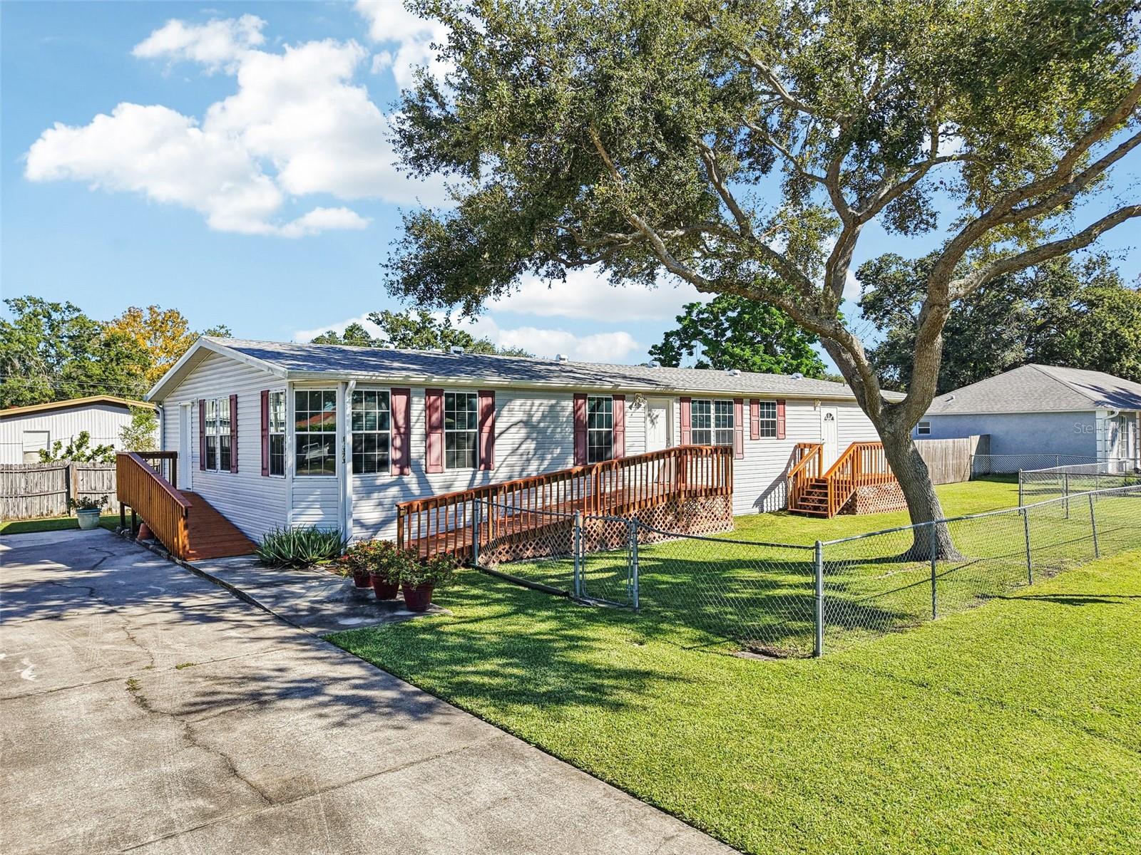 TREE LAND PARK - Residential