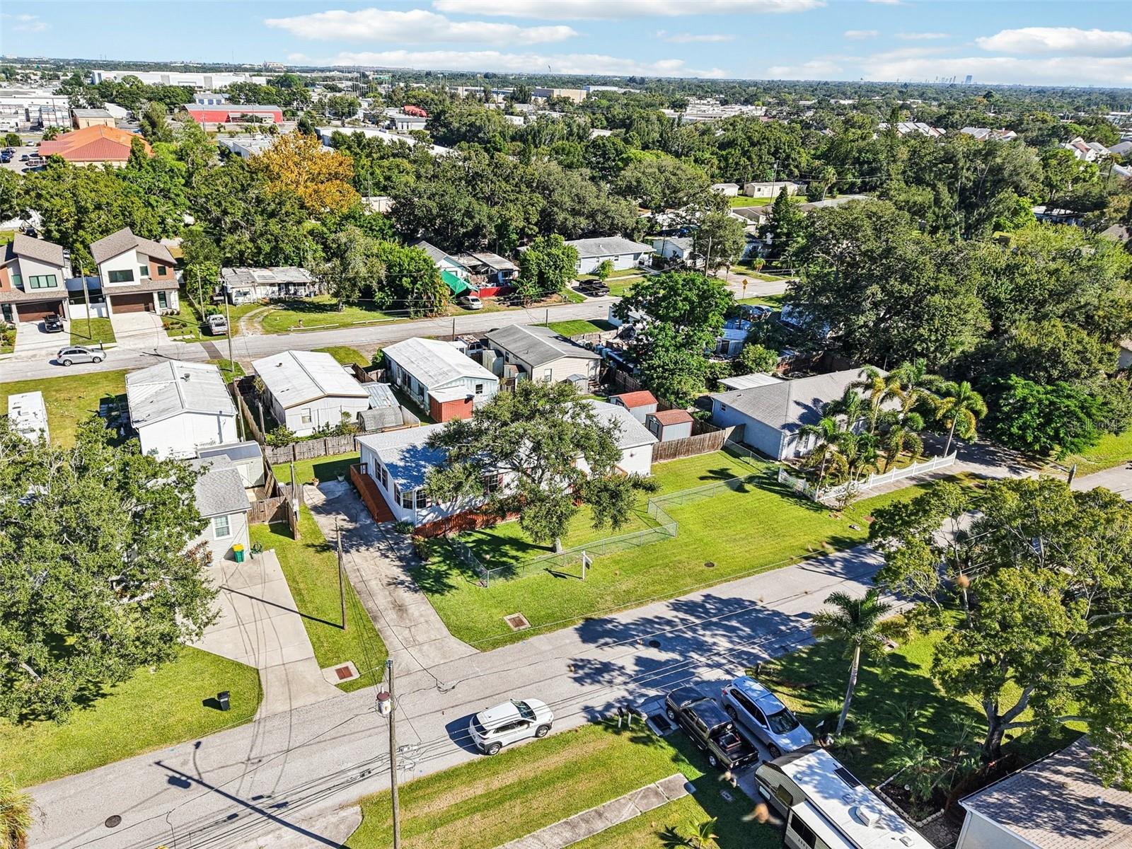 TREE LAND PARK - Residential