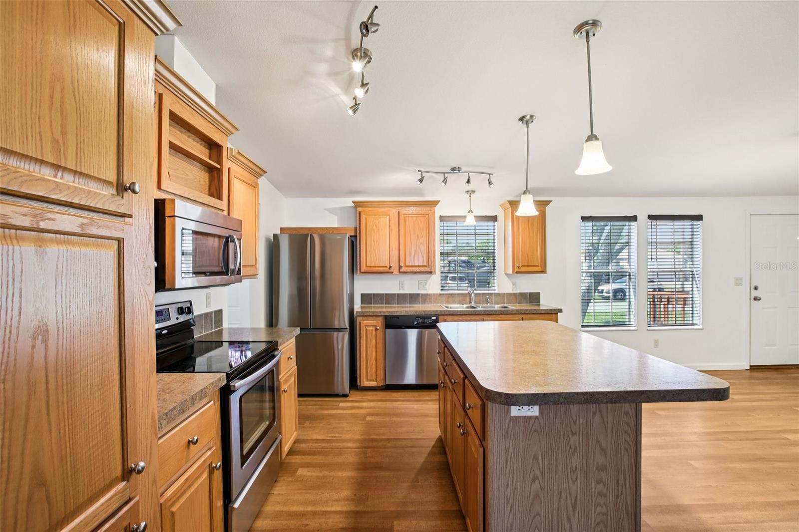 TREE LAND PARK - Residential