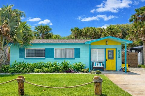 Photo of 829 E 9th Avenue, New Smyrna Beach, FL 32169 (MLS # NS1087315)